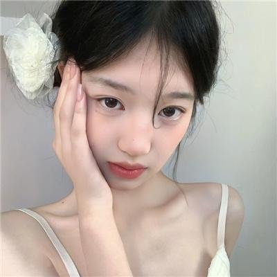 明黄禁色